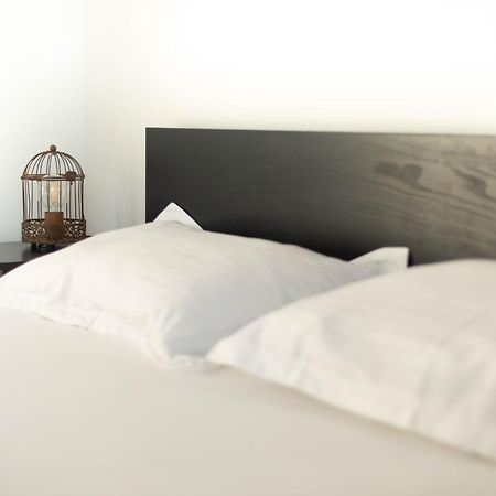 Bird Nest 2 Room Apartment Bucharest Exterior photo